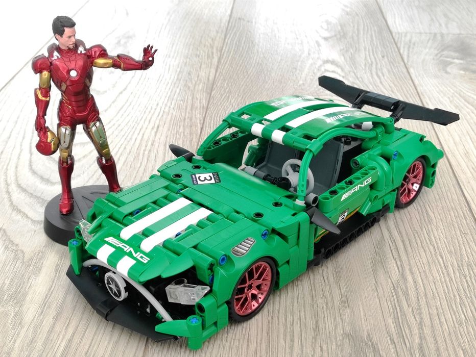 1:14 samochód wyścigowy ANG 500+klocków technic lego z napędem zielony