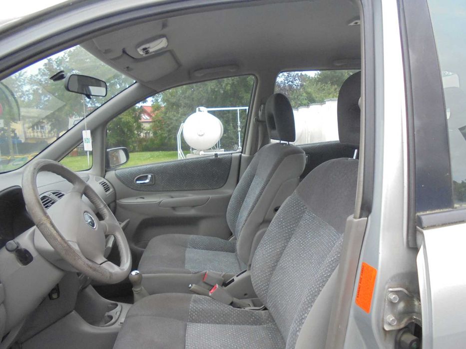 Mazda Premacy 1.8 benzyna kolor srebrny przeznaczona na części hak