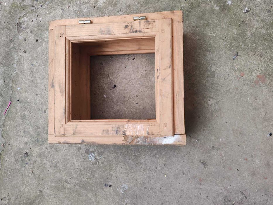 Вікно нове подвійне дерев'яне для передбанника