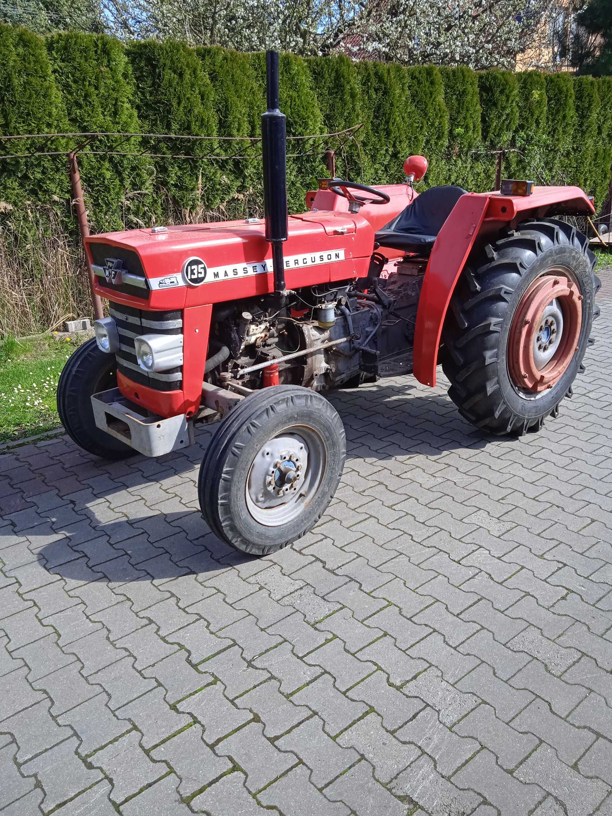 Massey Ferguson 135