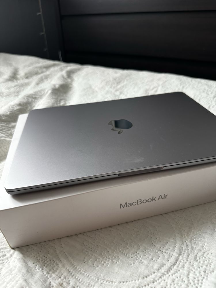 Mac book , макбук
