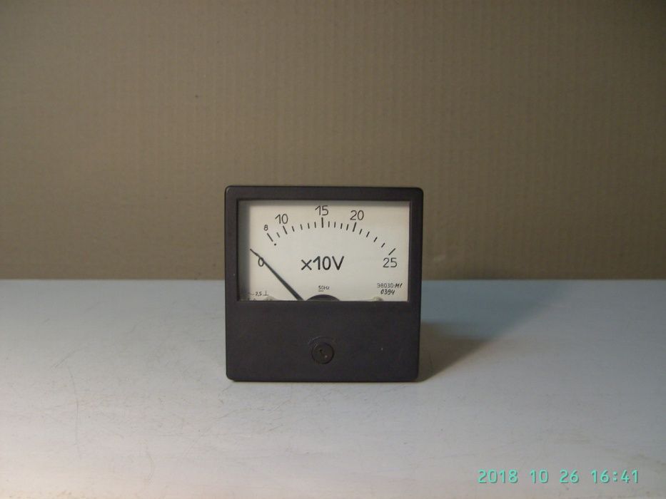 Вольтметр Э8030 до 250В
