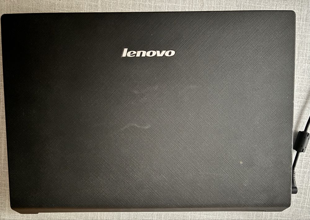 Laptop Lenovo.