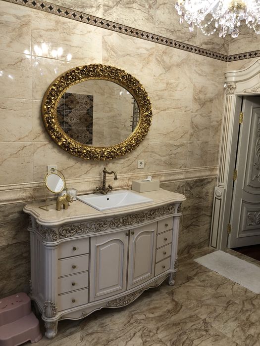 Продаж будинку та 18 соток землі