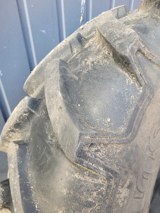 Opona rolnicza 340/85 R24