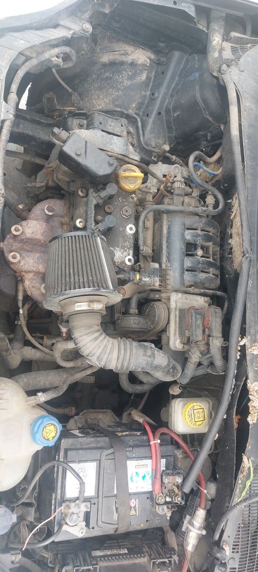 Silnik fiat Grande Punto 1.4 16v 95 KM