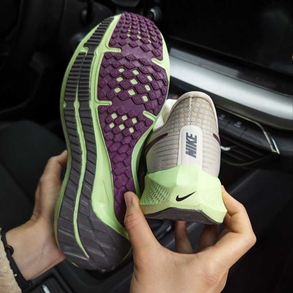 Розпродаж Кросівки Nike Air  Zoom сірі з салатовим