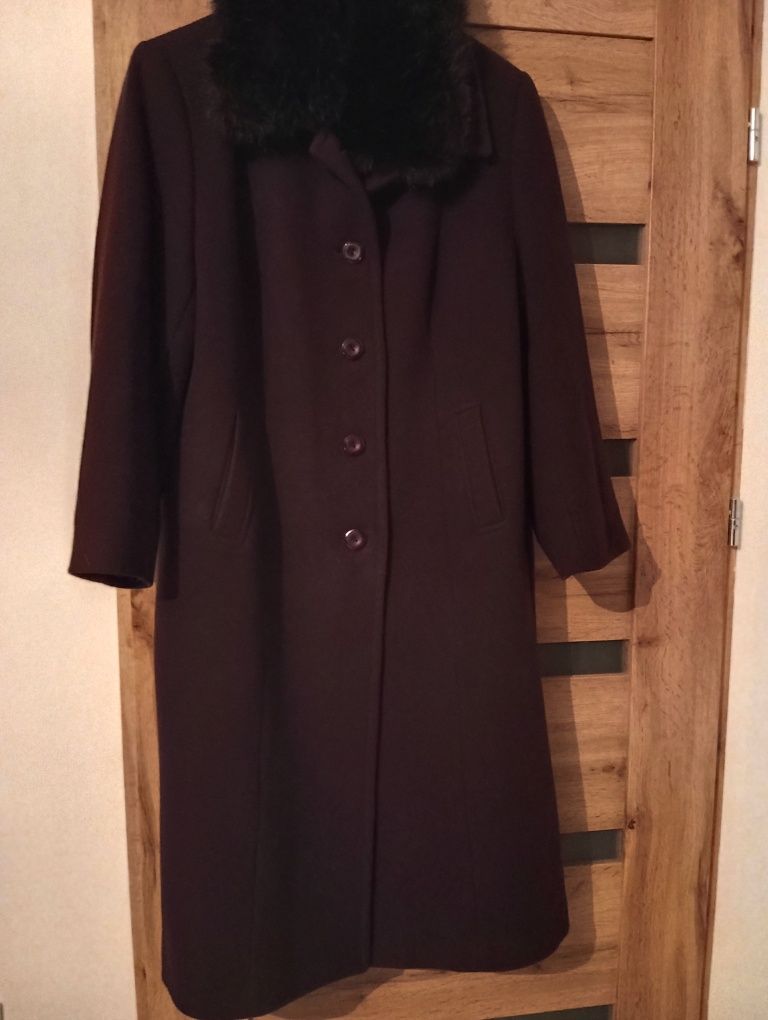 Elegancki nowy płaszcz rozmiar 50 bordo Kra-kon