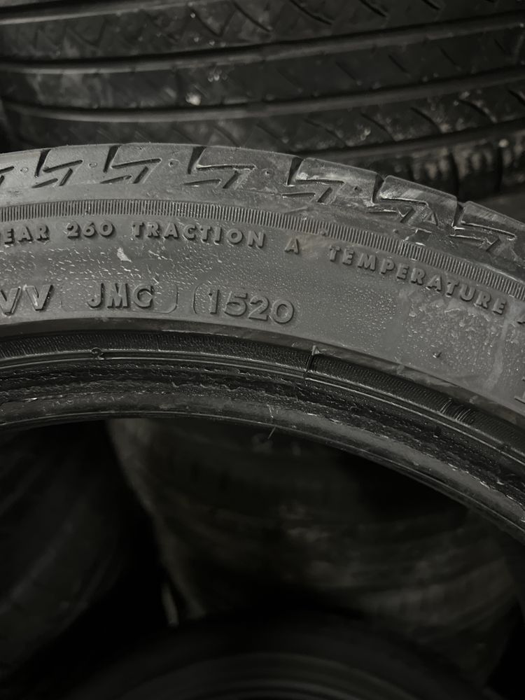 Продаж шин 235.45.18  Bridgestone