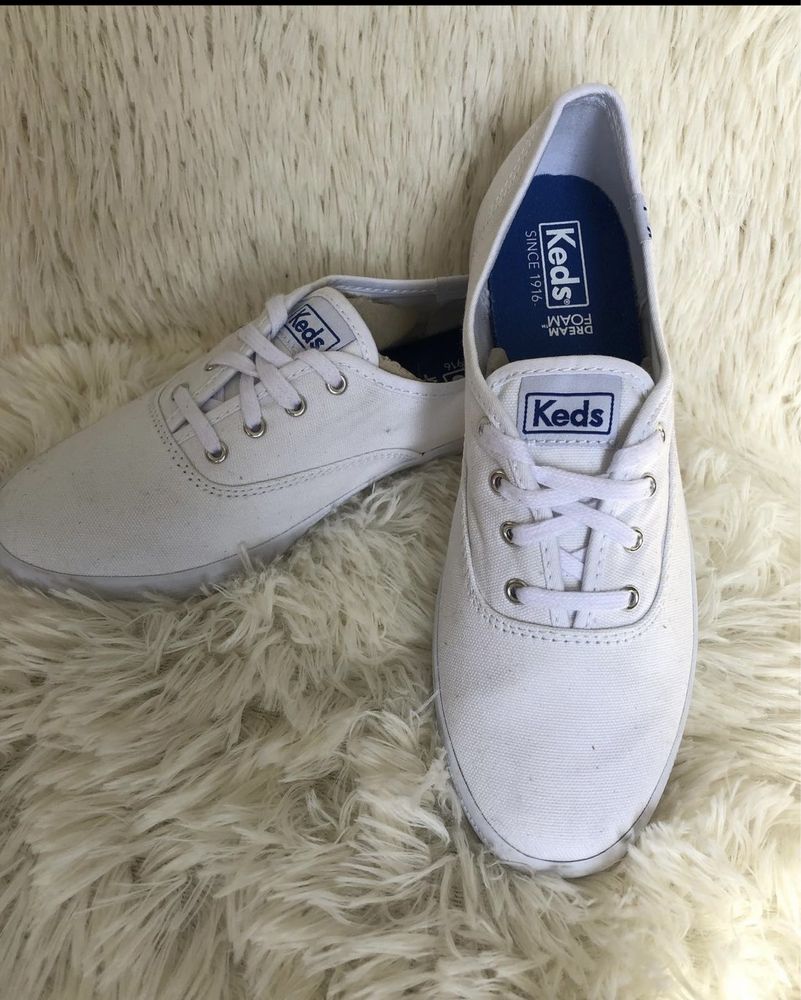 Кеди бренд Sperry і Keds