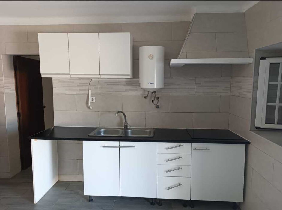 Casa - Tipologia  T1 visita de 6 a 8/12