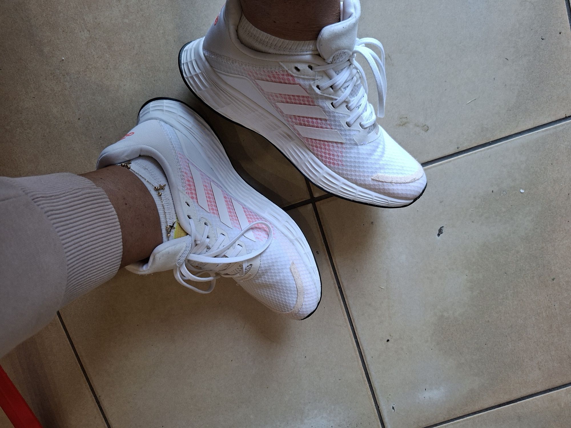 adidasy 39 wkl 24,5 stan bardzo dobry