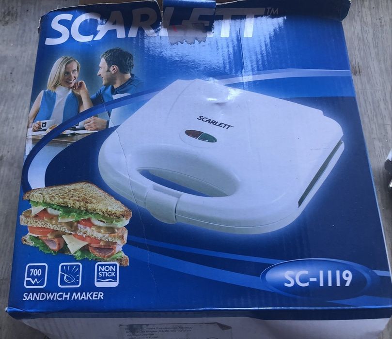 Бутербродница Scarlett sc1119