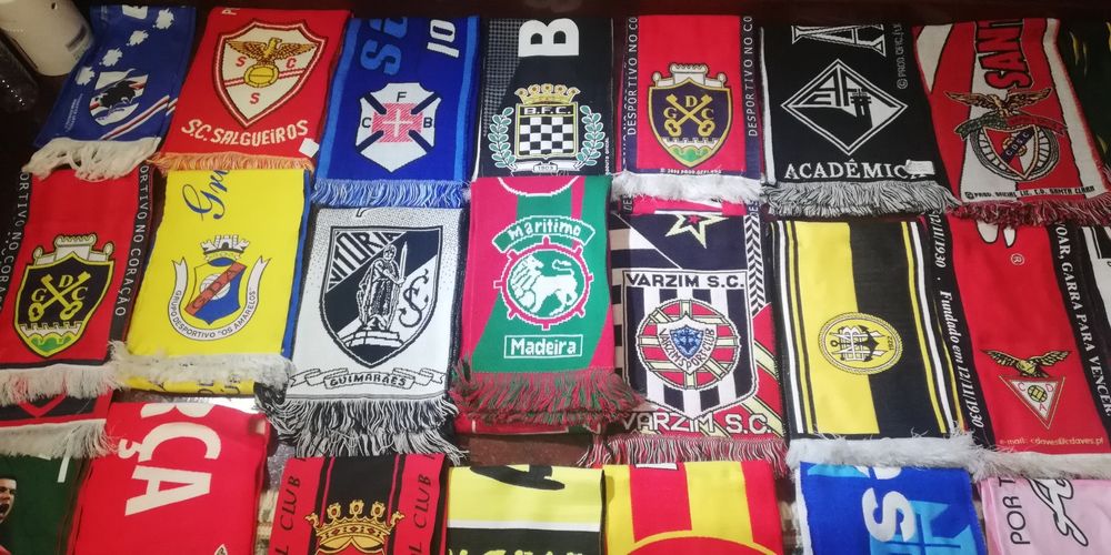 Cachecois de varios Clubes