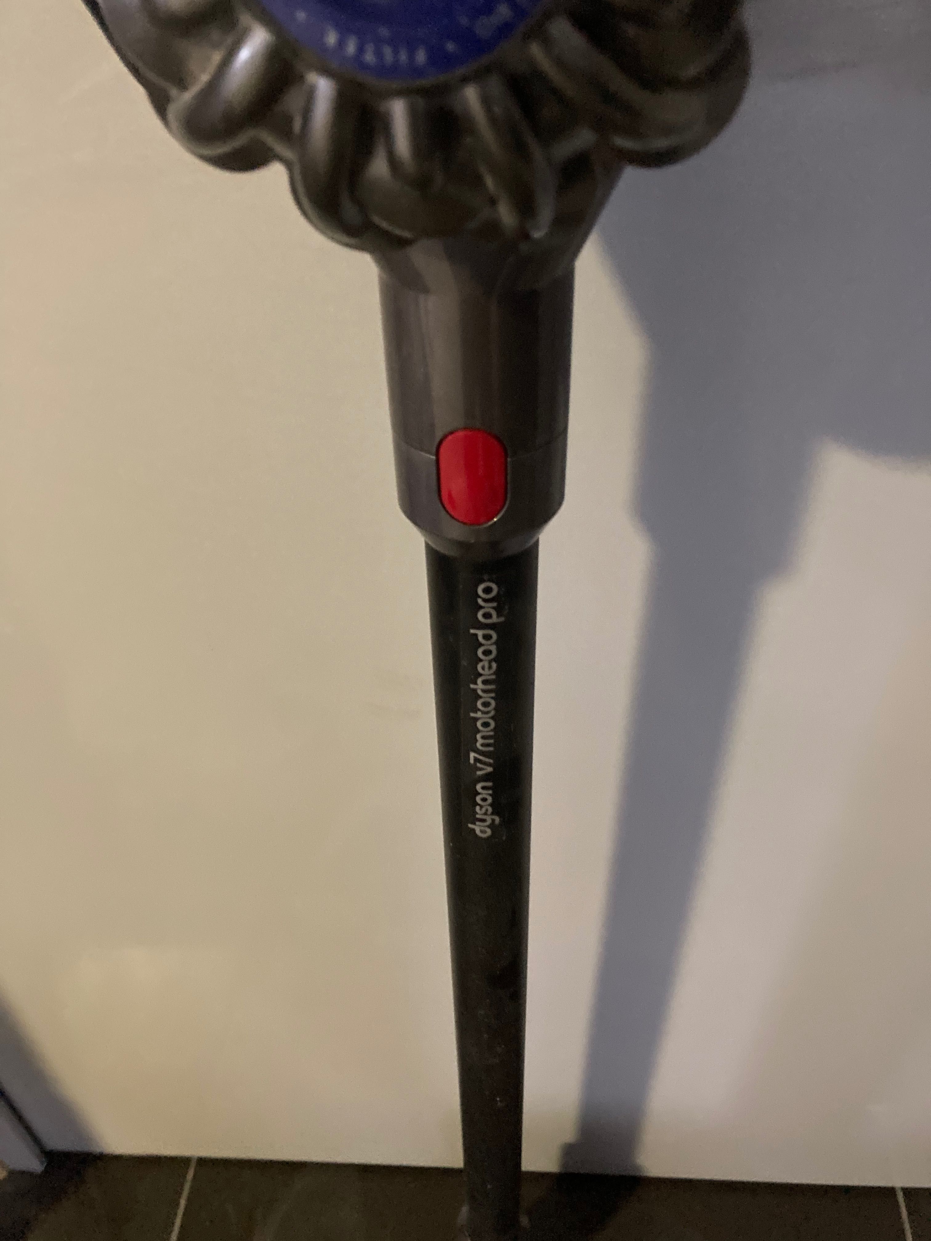 Dyson v7 odkurzacz pionowy