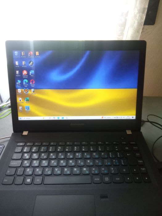 Ноутбук Lenovo E31_80