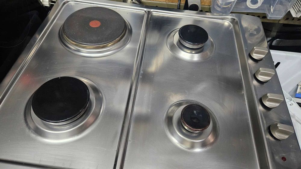 placa 3 a gás e 1 elétrica