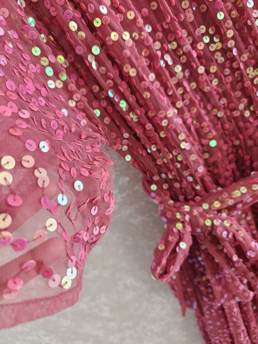 ASOS sukienka koktajlowa wieczorowa suknia cekiny różowa kopertowa