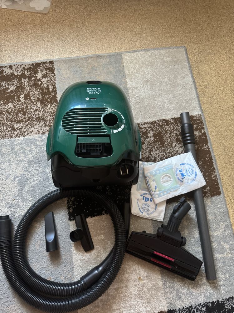 Продам новый Пылесос bosh BSA 2695