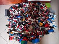grande lote de peças compativel com o lego com mais de 8kg