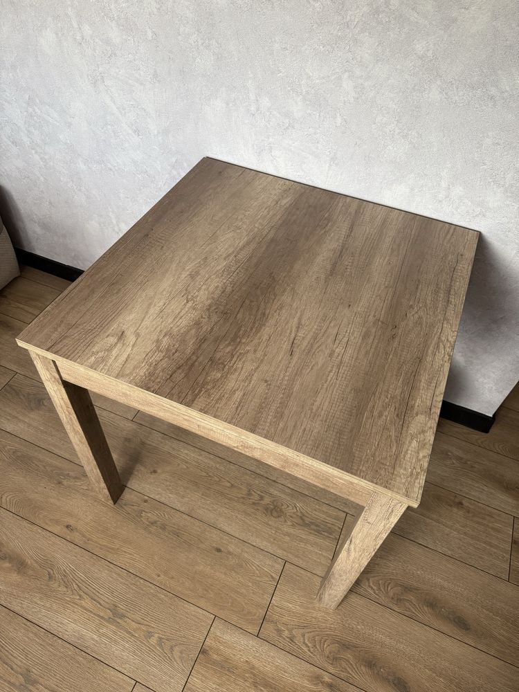Stół 80x80 nierozkładany