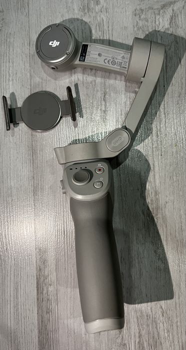 Gimbal DJI Osmo Mobile 4