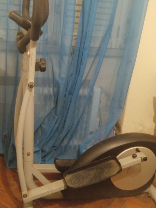Bicicleta de ginástica