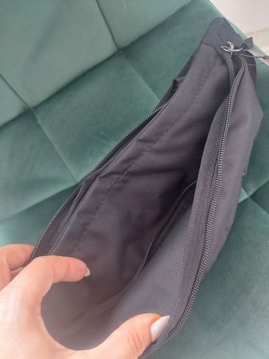 Продається сумка-бананка(через плече та на пояс)