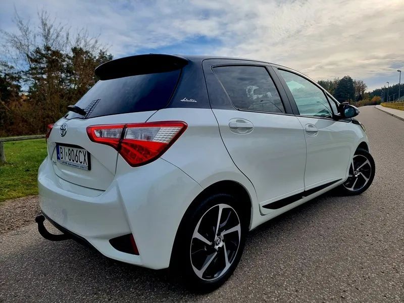 Toyota Yaris Salon PL Automat I wł niski przebieg