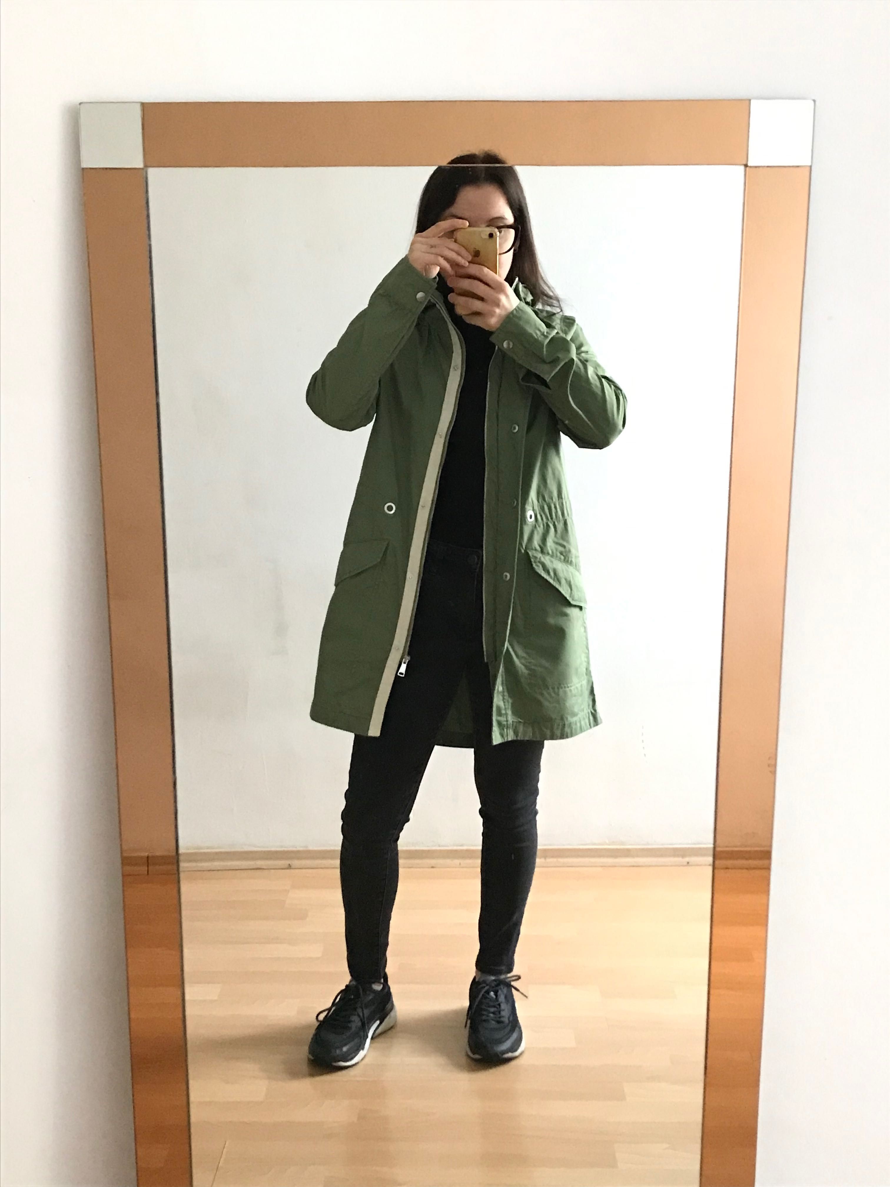 Reserved cienka kurtka khaki r. 34