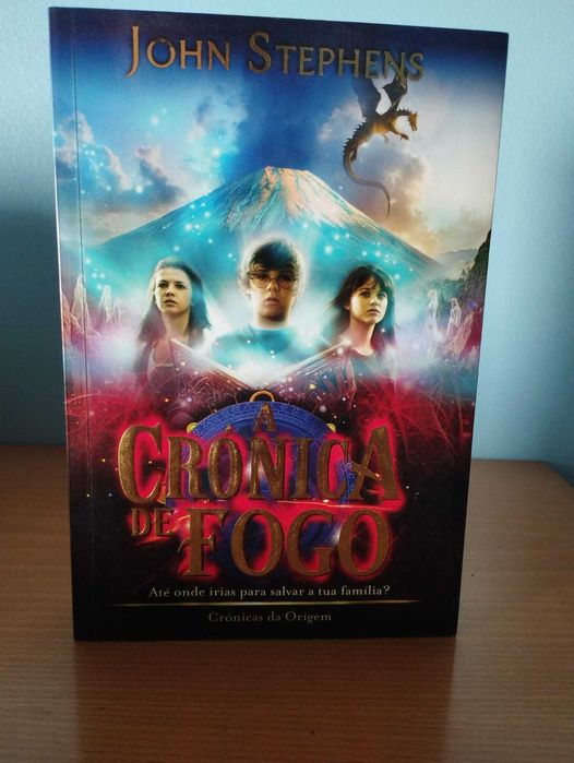 Conjunto de 3 livros juvenis (como novos)