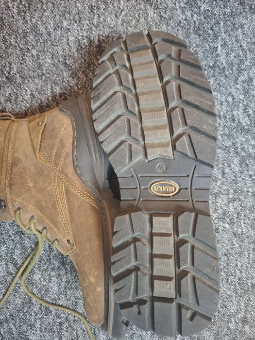 Buty trzewiki 46