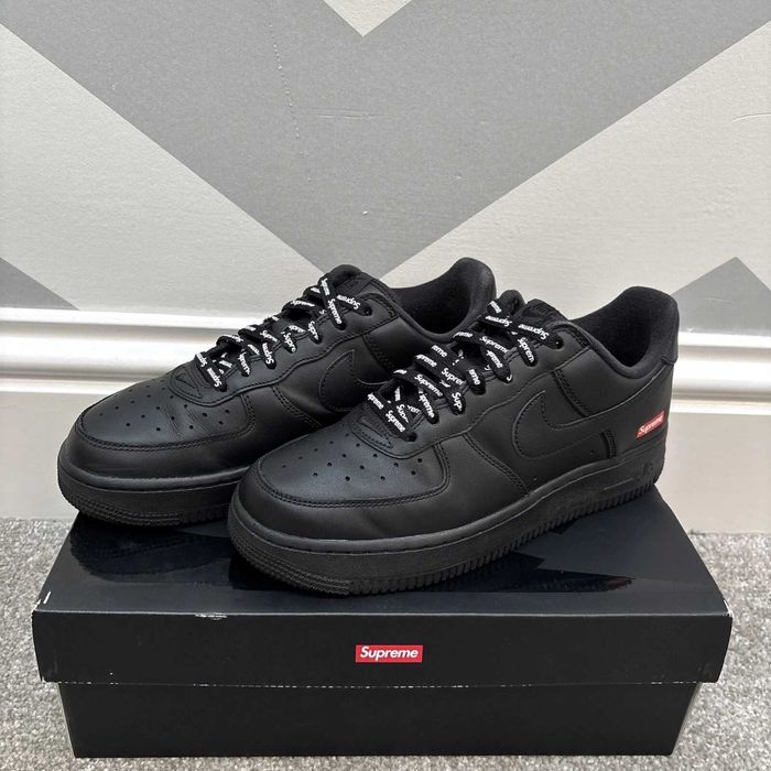 Buty meskie Mokasyny Nike Air Force 1 Low Supreme Black R.45