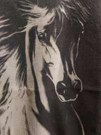 Czarna koszulka koń z koniem 146/152/158