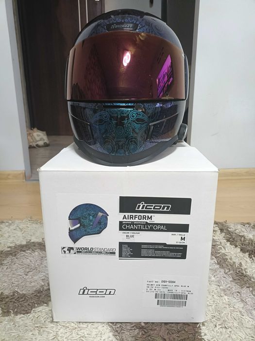 Kask motocyklowy Icon