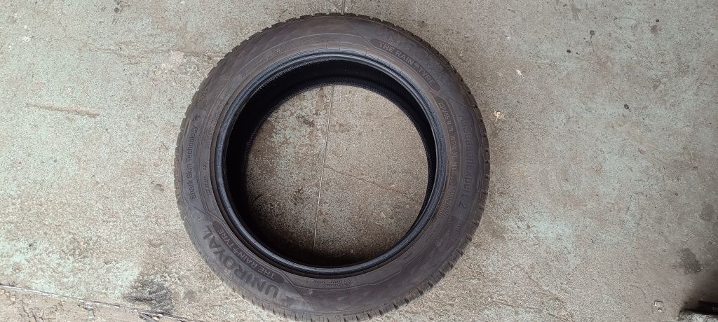 4 Opony uniroyal 235/55 r19 wielosezonowe Volvo xc60