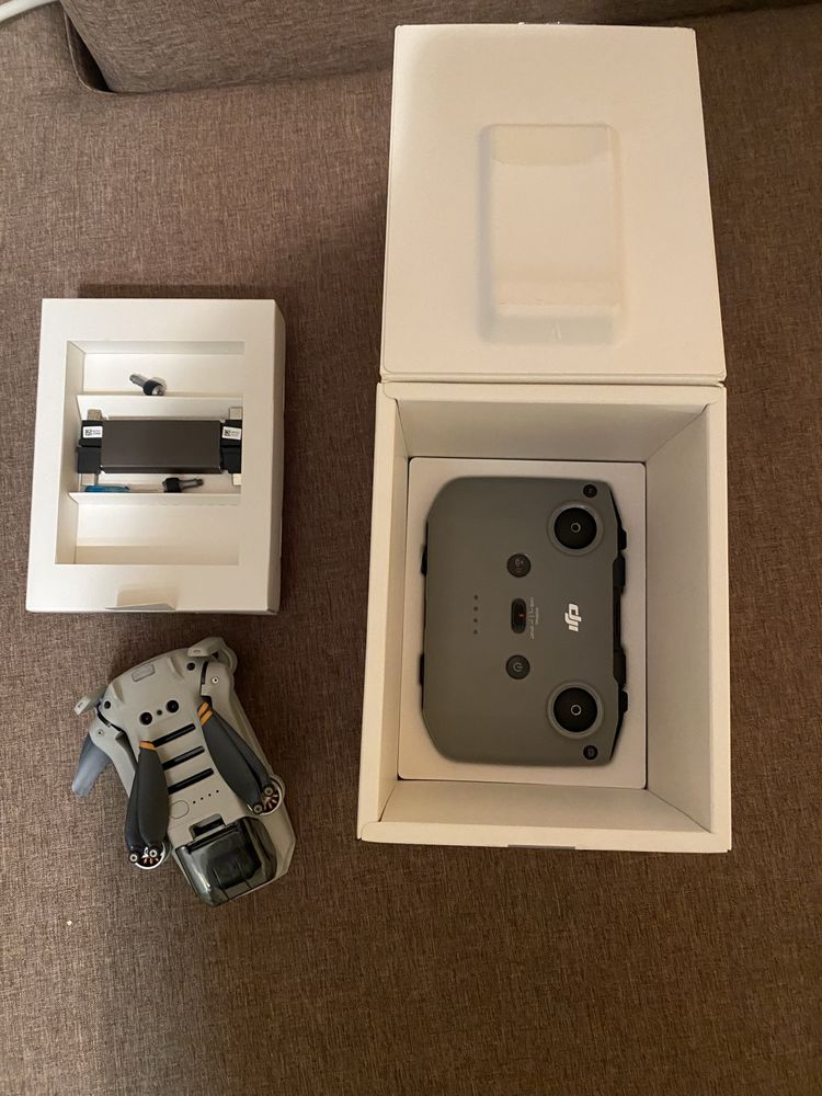 Квадрокоптер DJi mini 2