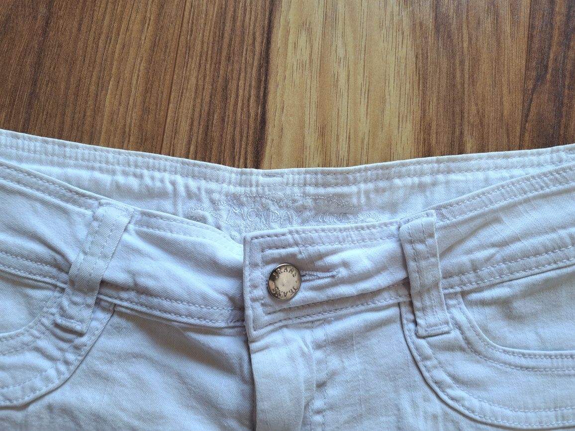 Spodenki jeansowe szorty Monday Jeans 38 M