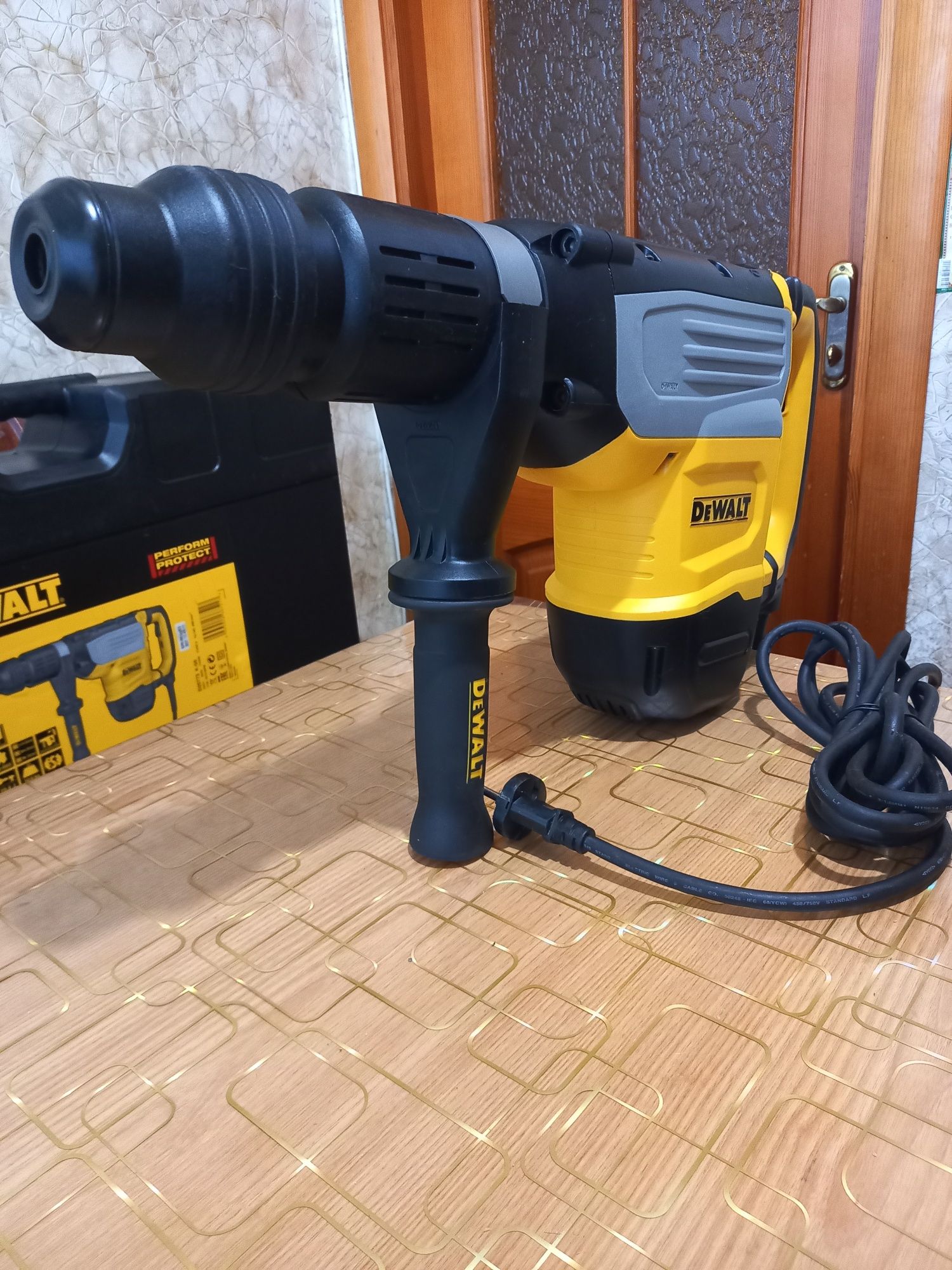 Перфоратор DeWALT SDS MAX-D25773K - QS