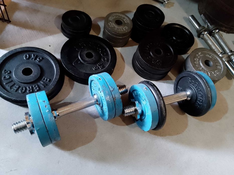 Obciążenie ciężary prawię 80kg plus hantelki