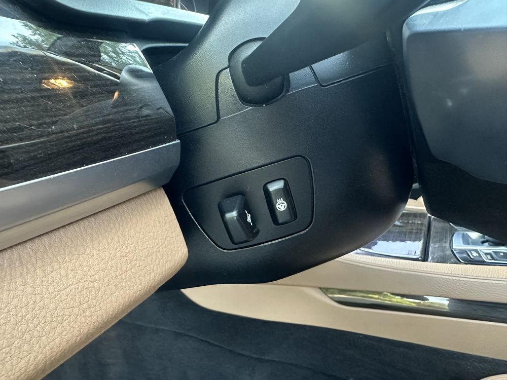 BMW 7  дизель. 740xDrive повний привід