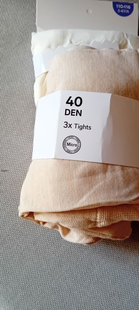 Rajstopy 40den 2szt nowe C&A 110/116 białe kremowe złote ecru