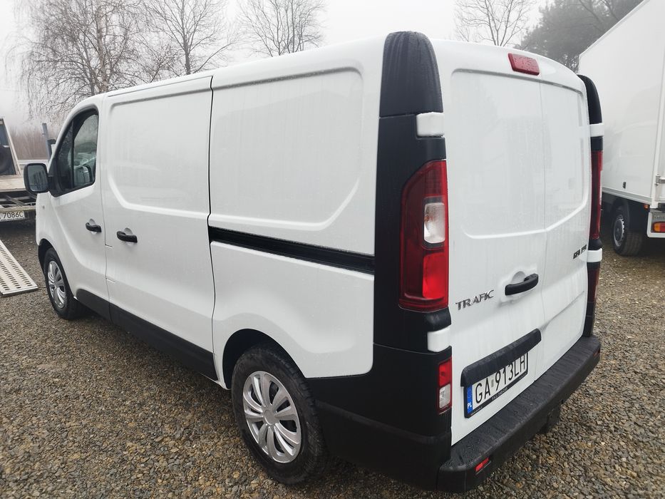 Bus Blaszak od 139 zł Furgon Wynajem, wypożyczenie Renault Trafic L1H1