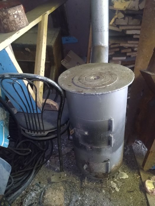 Мощная большая буржуйка печка