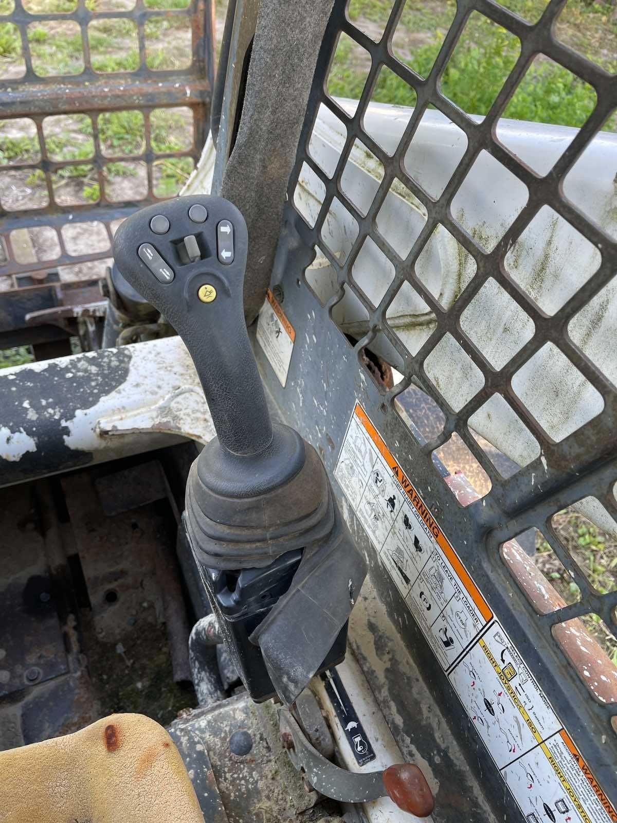Навантажувач Bobcat S250 High Flow