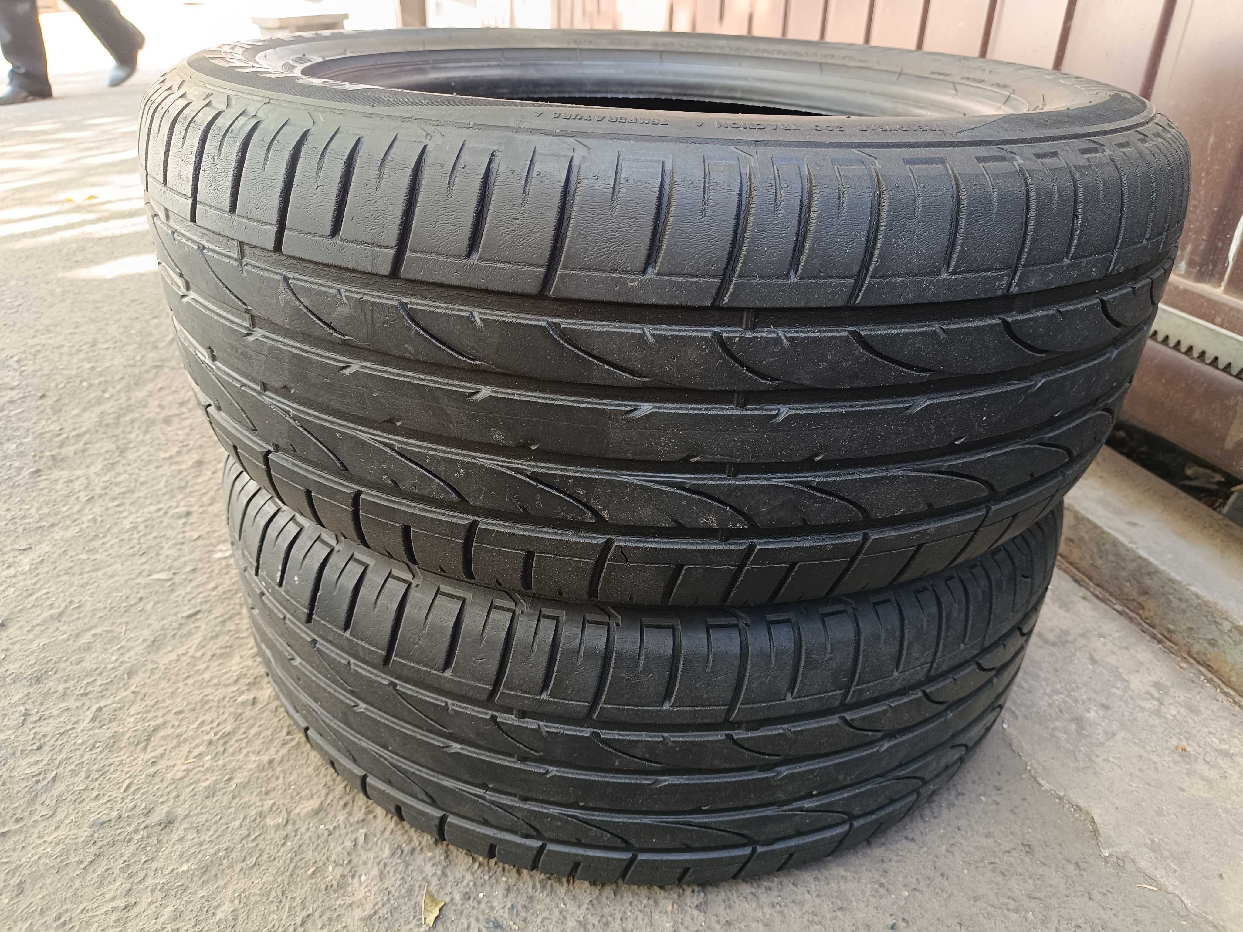 Резина Bridgestone 235/55/17