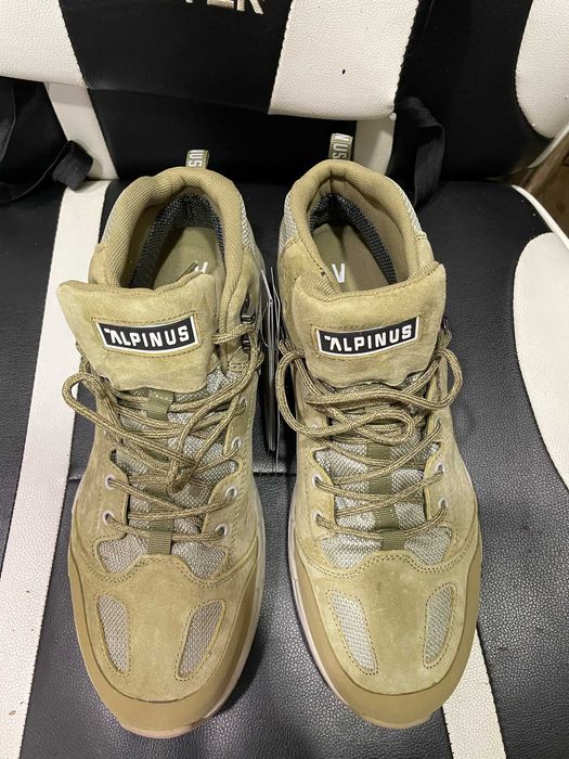 Ботинки Alpinus 45,46