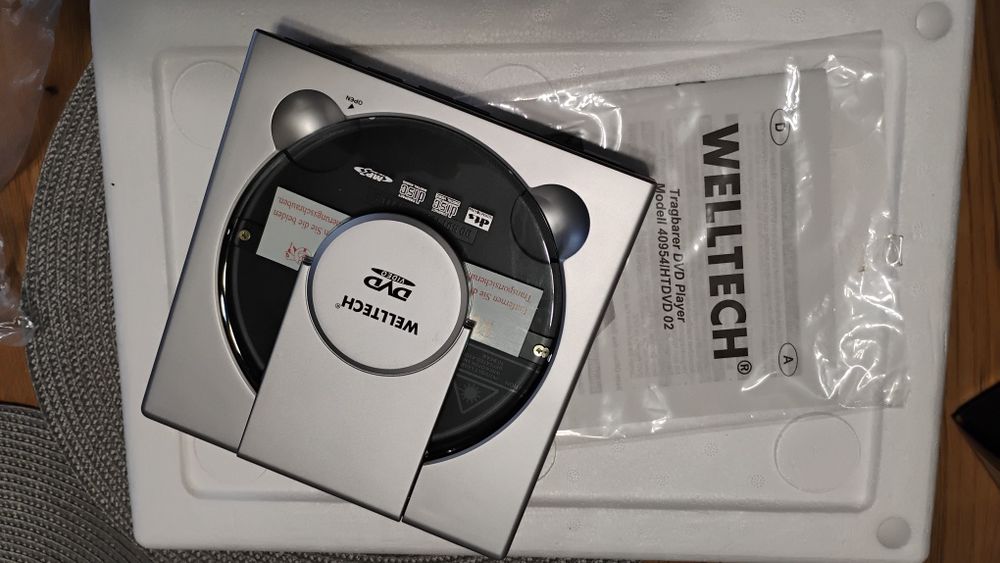 Przenośne mini DVD