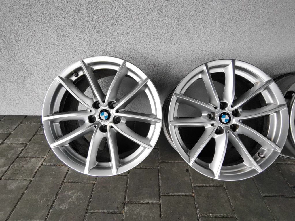 Felgi BMW 17 cali rozstaw śrub  5x112  wraz z czujnikami