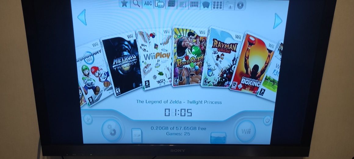 Ігрова приставка Nintendo Wii RVL-001 EUR + флешка з іграми